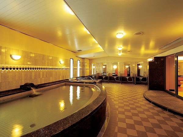 Public Main bath